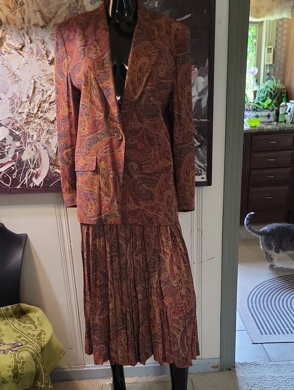 Liz Claiborne Paisley Blazer and Skirt Set in Rust, Burgundy, and Olive Size 6